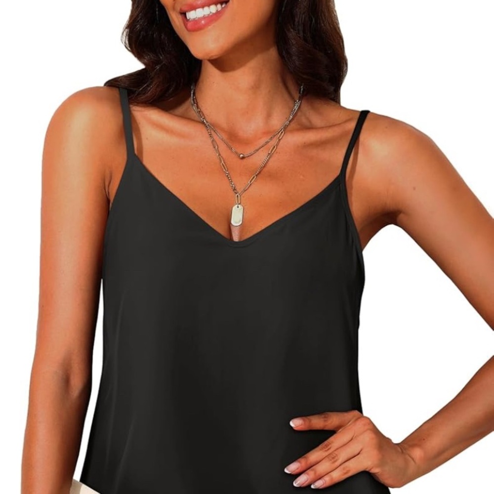 NWT Halogen V Neck dressy tank
